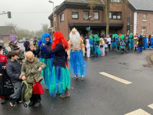 Hinsbeck taucht in "Bunte Wasserwelten"